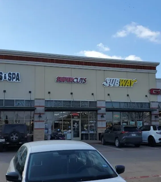 SUPERCUTS — Hair salon in Fort Worth